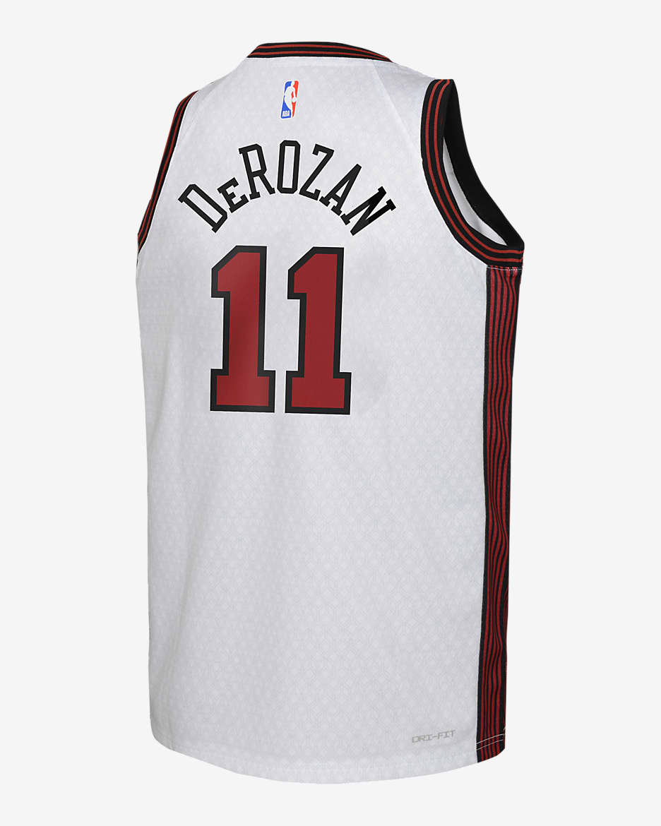 Demar derozan nike jersey best sale